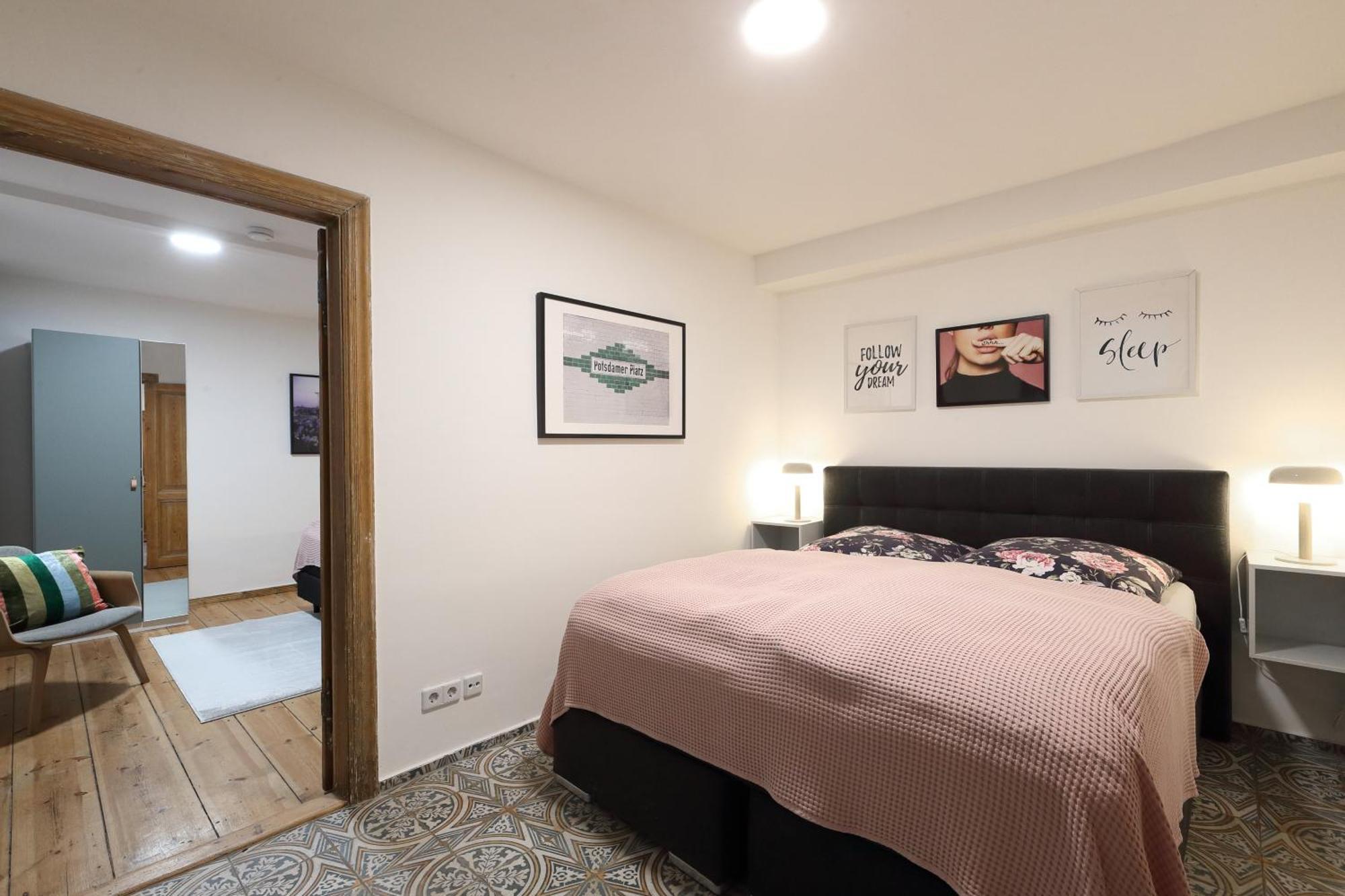 N15 - Room22 Familyhouse Appartement *